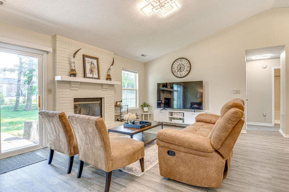 Westfield Home w/ Furnished Patio: 2 Mi to Park St House in Westfield