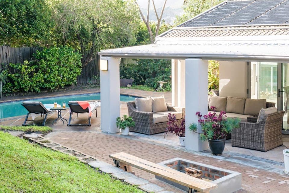 Property building, Patio, Garden, Seating area, Garden view, Pool view, Swimming pool, sunbed