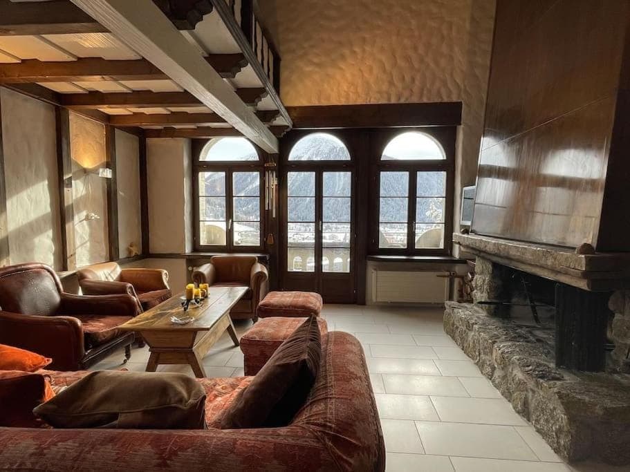 Exclusive 160mq Castle Apartment in Davos Apartment in Davos