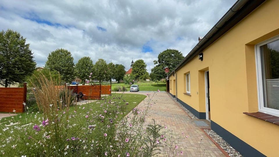 Property building, Garden