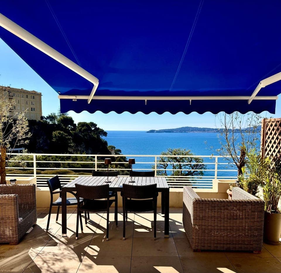 View (from property/room), Balcony/Terrace, Seating area, Dining area, Sea view