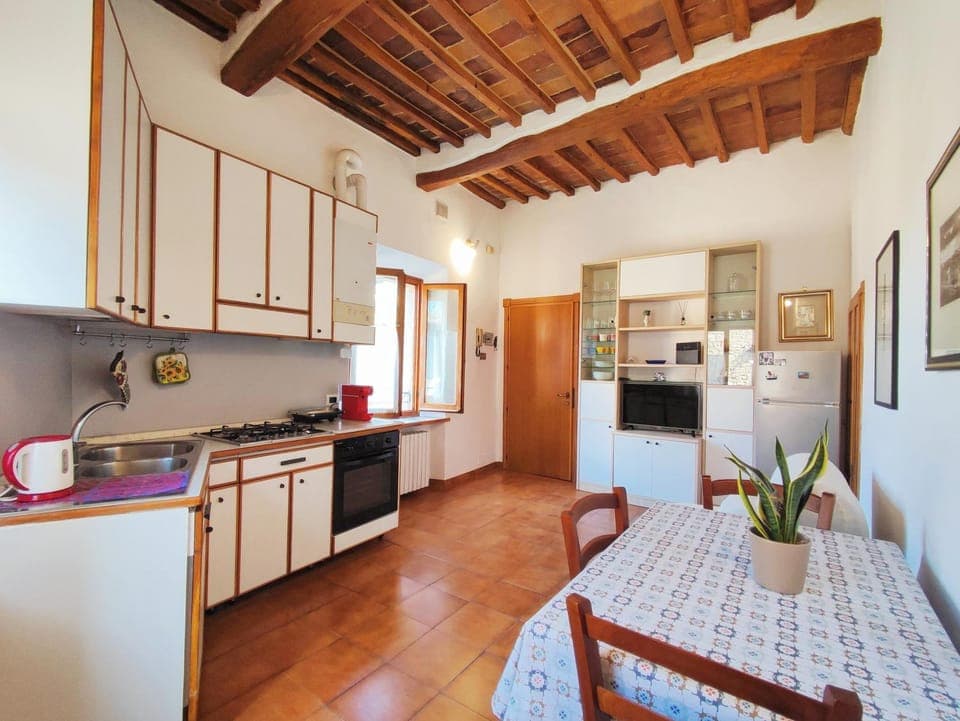 Kitchen or kitchenette, Dining area, dishwasher, stove, toaster