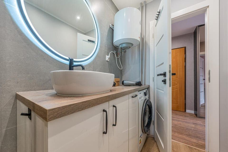 Bathroom, washing machine, dryer