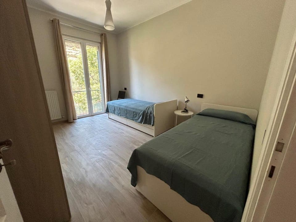 Other, Photo of the whole room