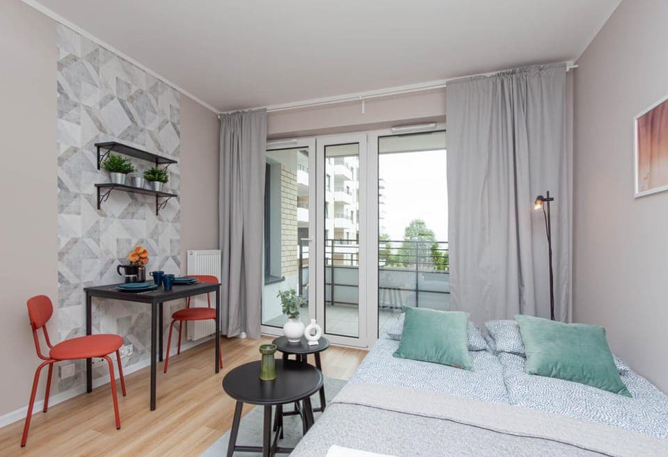 Bed, Balcony/Terrace, Photo of the whole room, Seating area