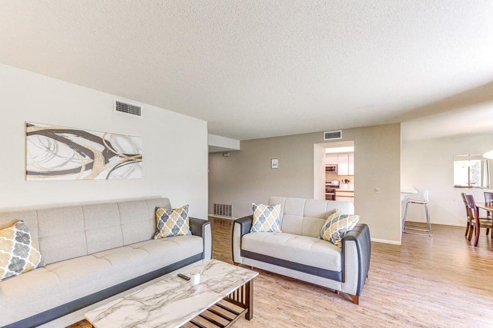 Golf, Hike & Relax: Cathedral City Condo House in Cathedral City