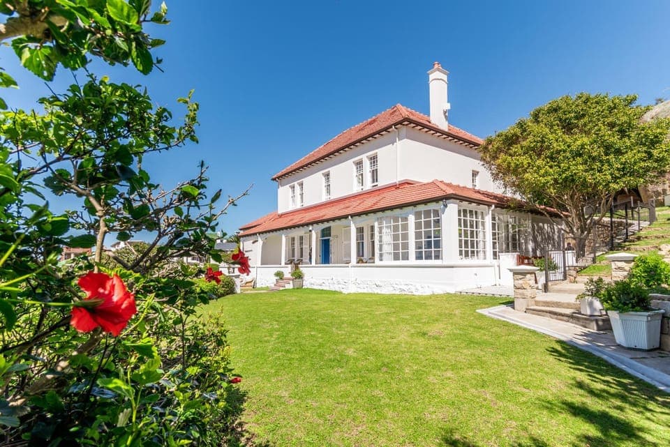 Property building, Garden, Garden view
