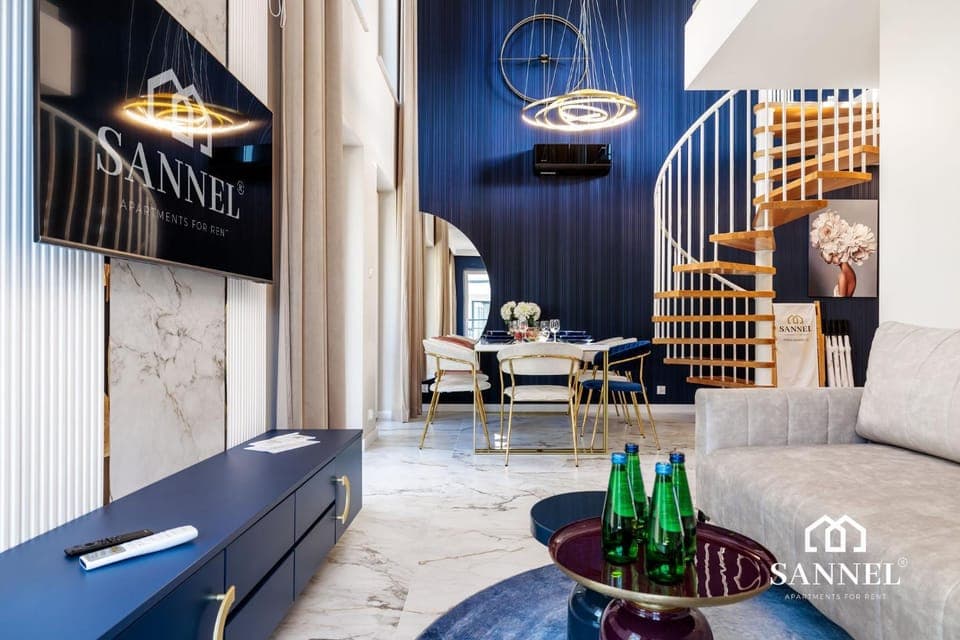 Living room, Photo of the whole room, Decorative detail, Seating area, Dining area, Logo/Certificate/Sign, On site, air conditioner, air conditioner