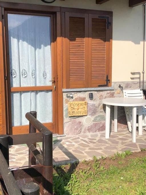 Patio, Spring, Day, View (from property/room), Balcony/Terrace, Dining area