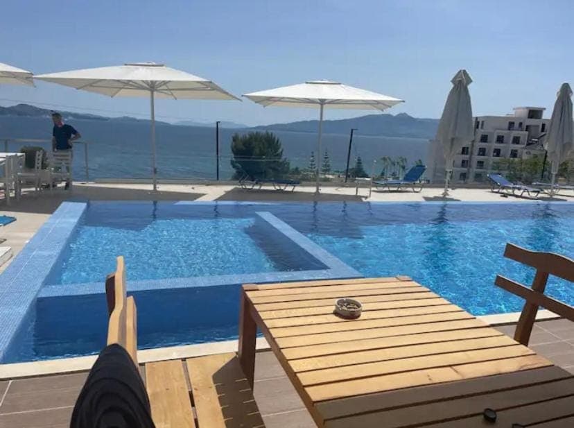 Natural landscape, Swimming pool, sunbed