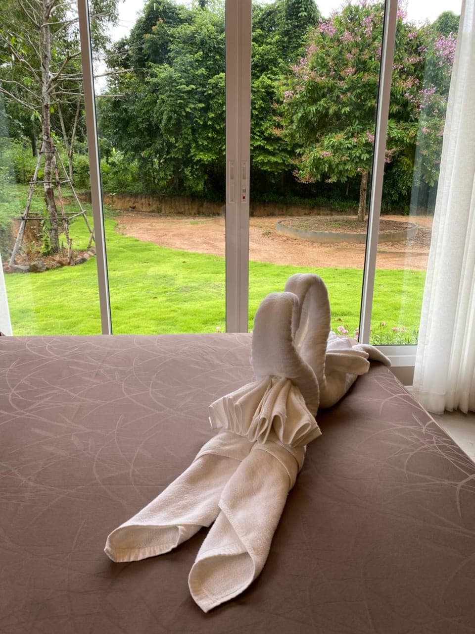 Day, Garden, Garden, View (from property/room), Bedroom, Garden view