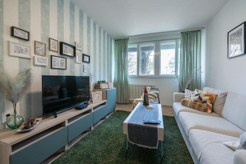 Living room, Bedroom