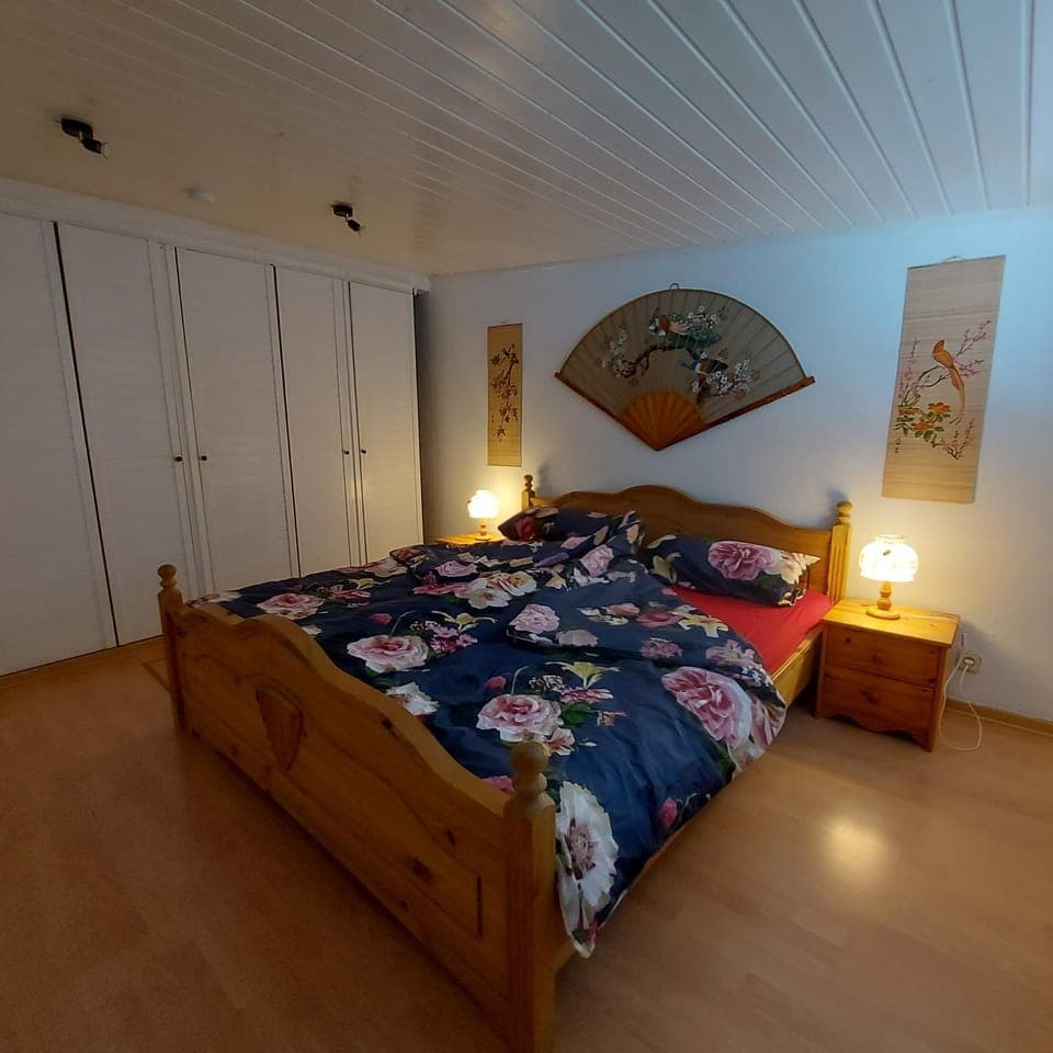 Bed, Photo of the whole room, Bedroom, wardrobe