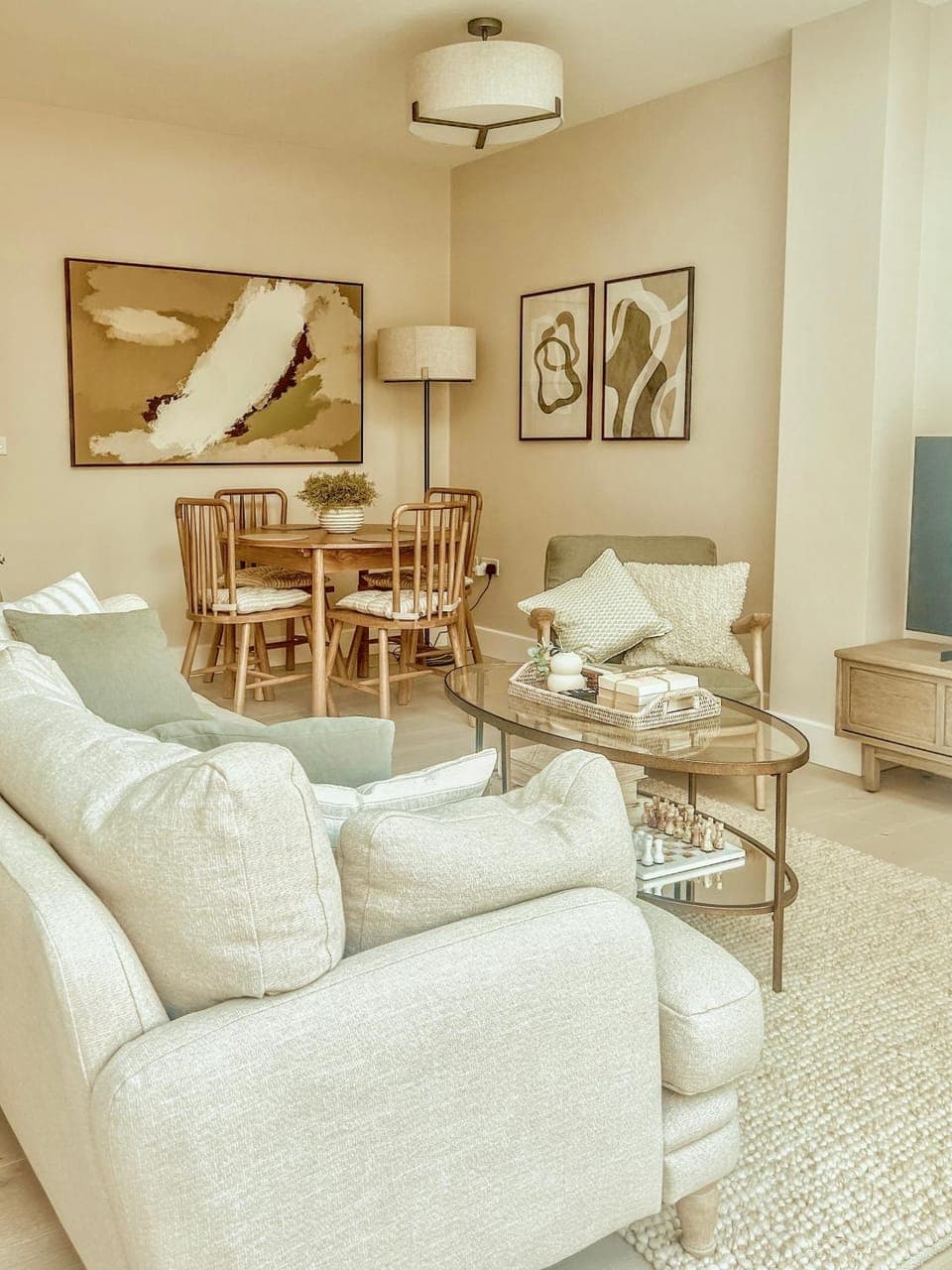 Living room, Seating area, Dining area