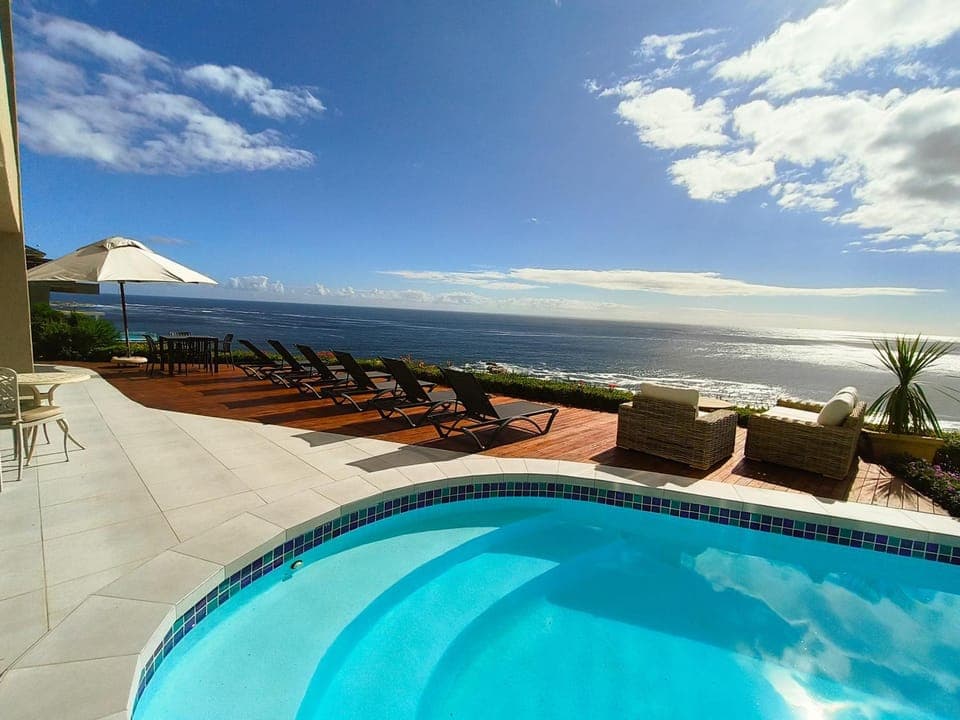 Property building, Sea view, Swimming pool, Breakfast