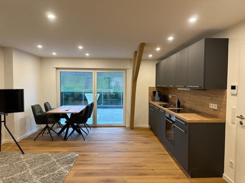 View (from property/room), Dining area, kitchen