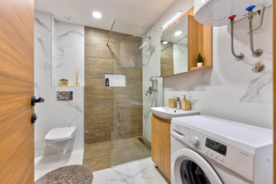 Shower, washing machine