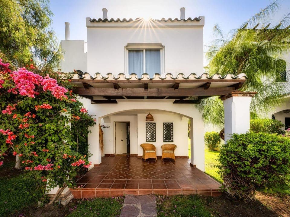 Property building, Patio