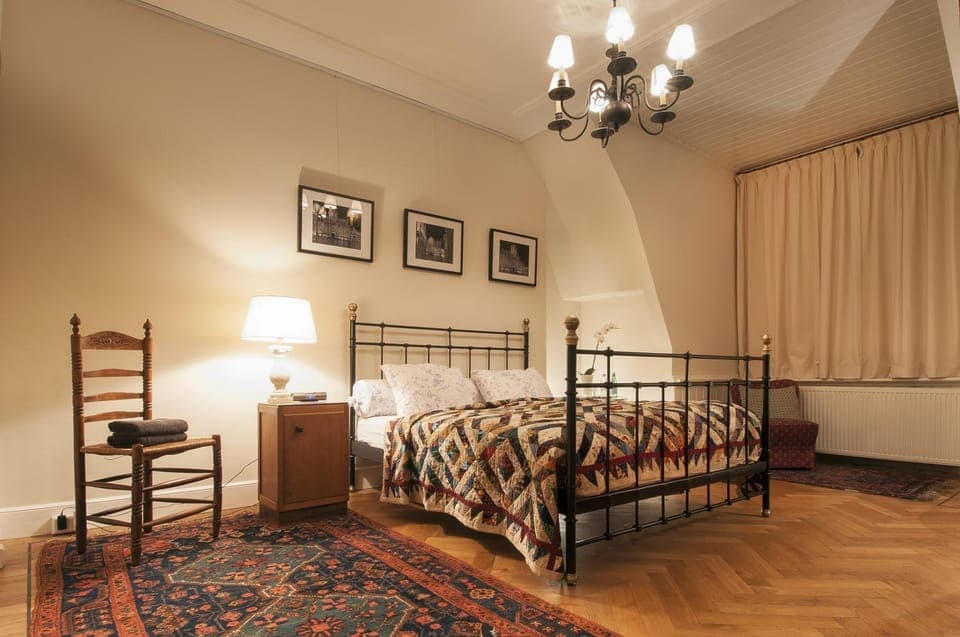 Facade/entrance, Spring, Other, On site