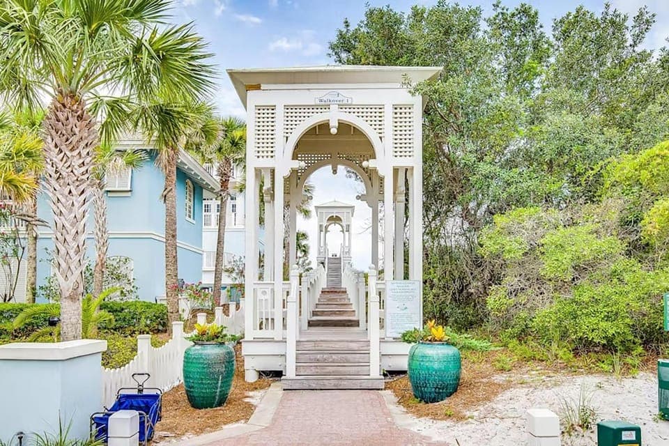Relax Awhile - Main House House in Carillon Beach