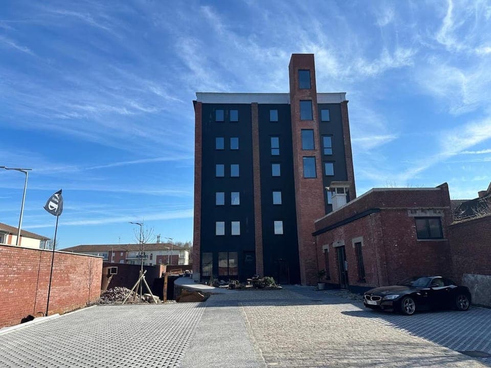 Property building, Parking