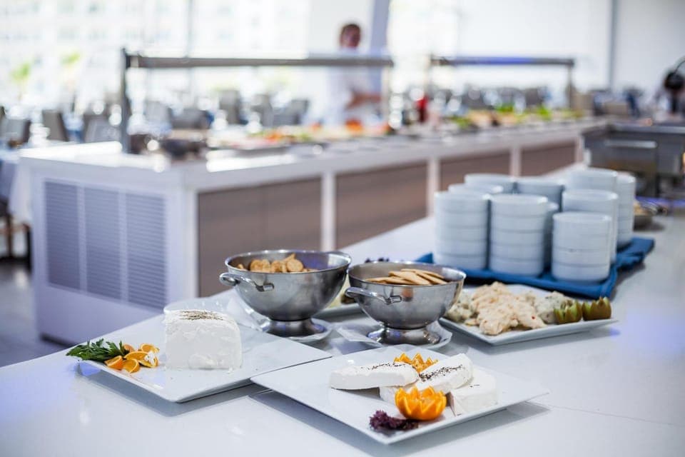 Restaurant/places to eat, Food and drinks, Food