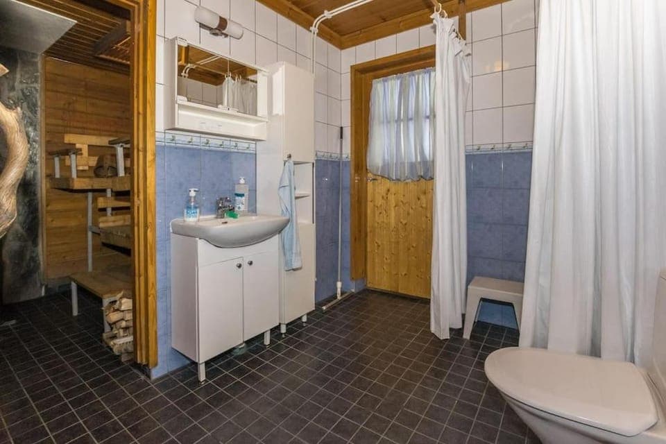 Kalliorannan lomapirtti Chalet in Finland