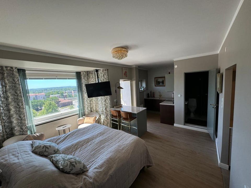 Living room, Seating area, Bedroom