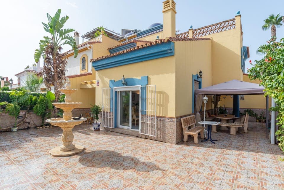 Property building, Patio