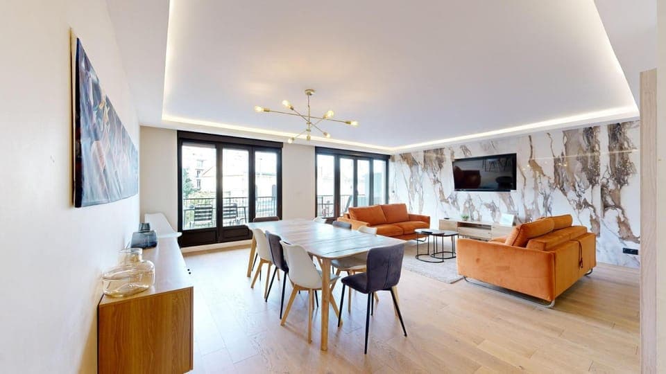 TV and multimedia, Living room, Dining area