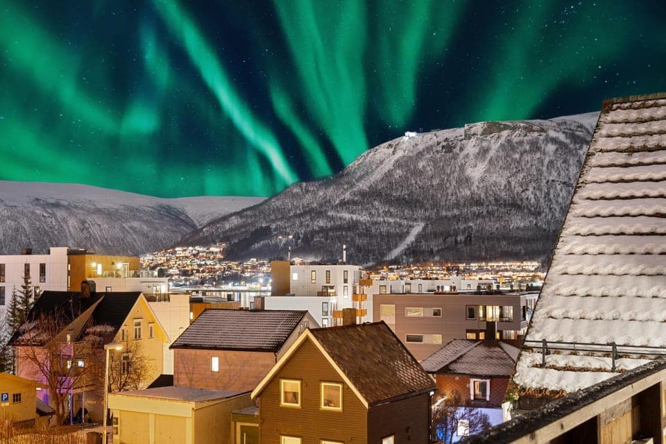 View (from property/room), City view, Mountain view, Mountain view, Sea view