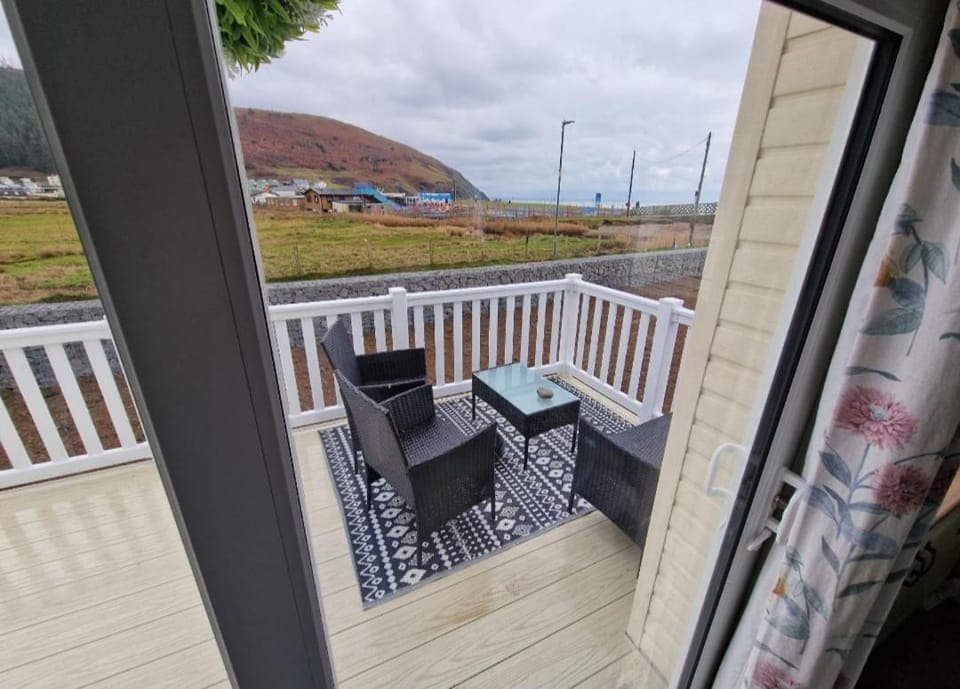 Patio, View (from property/room), Seating area