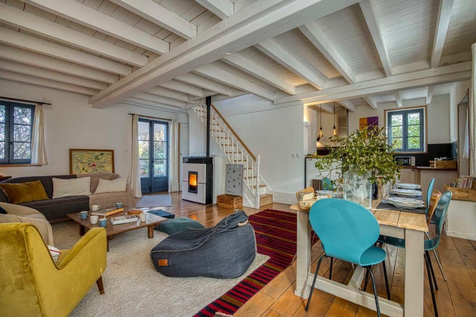 Living room, Dining area, kitchen