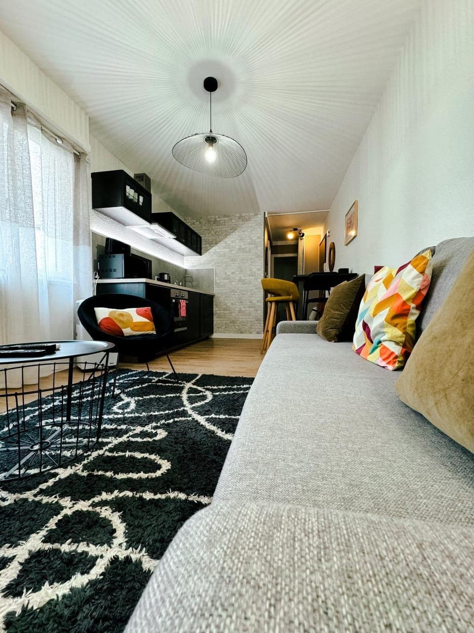 TV and multimedia, Living room, Seating area