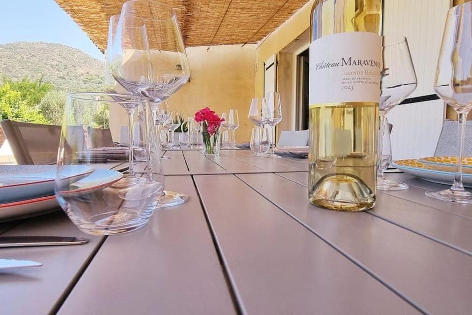 Patio, Balcony/Terrace, Food and drinks, Dining area, Sunset