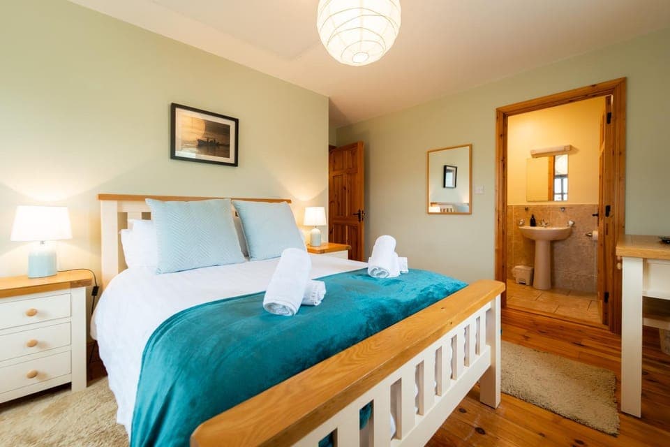 Dingle Holiday Let - New Town House in Dingle