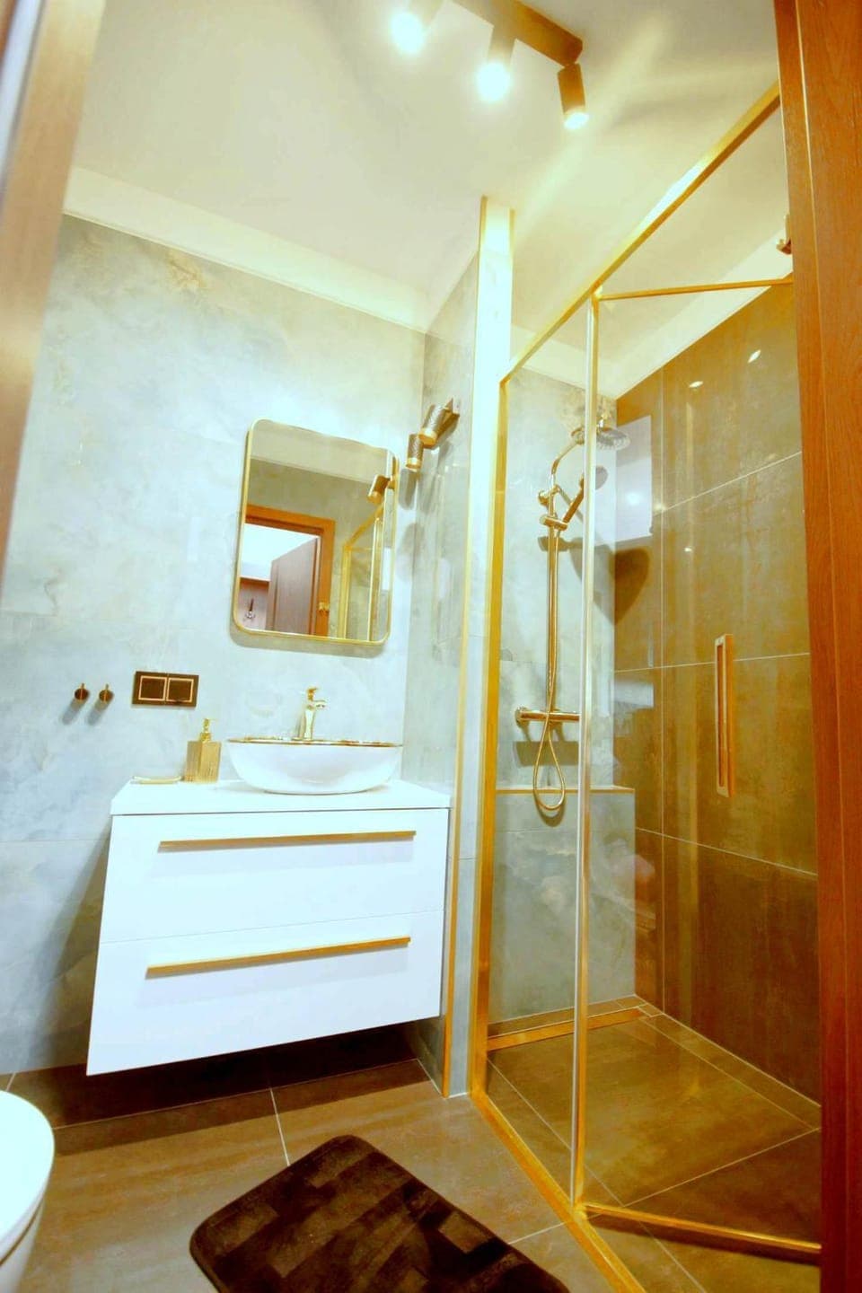 Shower, Bathroom