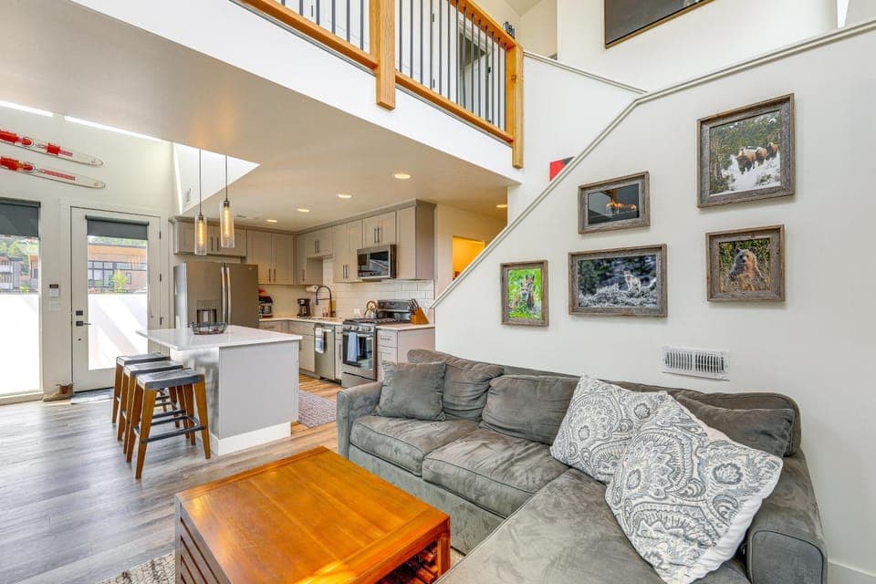 1 Mi to Lake: Upscale Condo in Whitefish Resort House in Whitefish