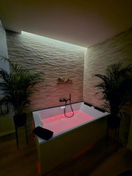 Spa and wellness centre/facilities