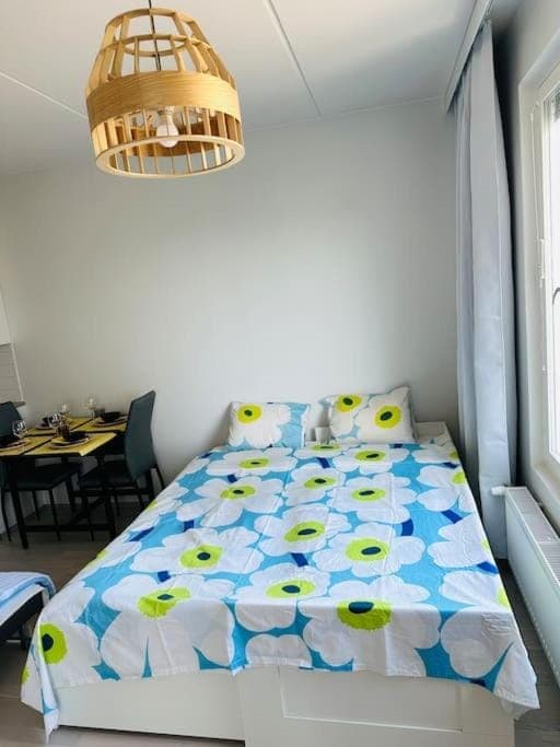 Aurora Home Espoo Niittykumpu - New 1bedroom -apartment with balcony, close to metro, Aalto University, Metro Areena and Helsinki Apartment in Uusimaa