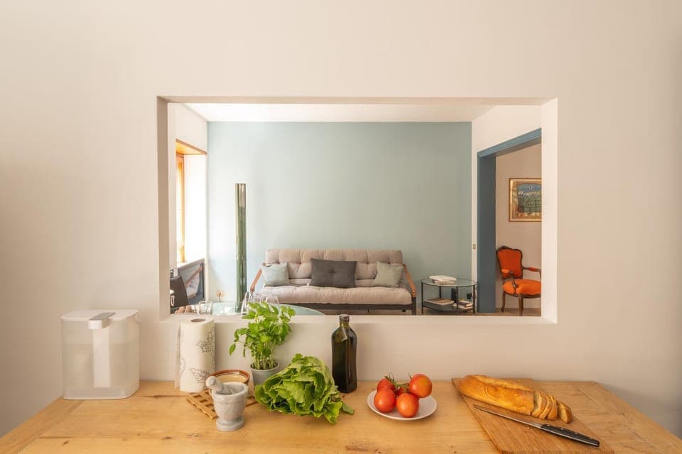 Communal lounge/ TV room, TV and multimedia, Living room, dishwasher, internet, oven, toaster, kitchen