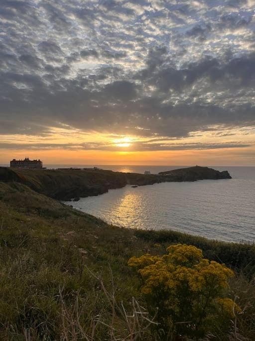 Nearby landmark, Natural landscape, Sea view, Sunset