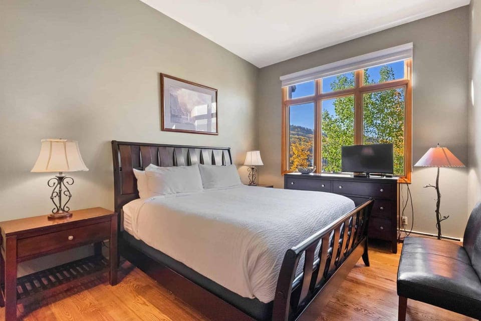 Highlands Westview 308 by East West Hospitality Apartment in Beaver Creek