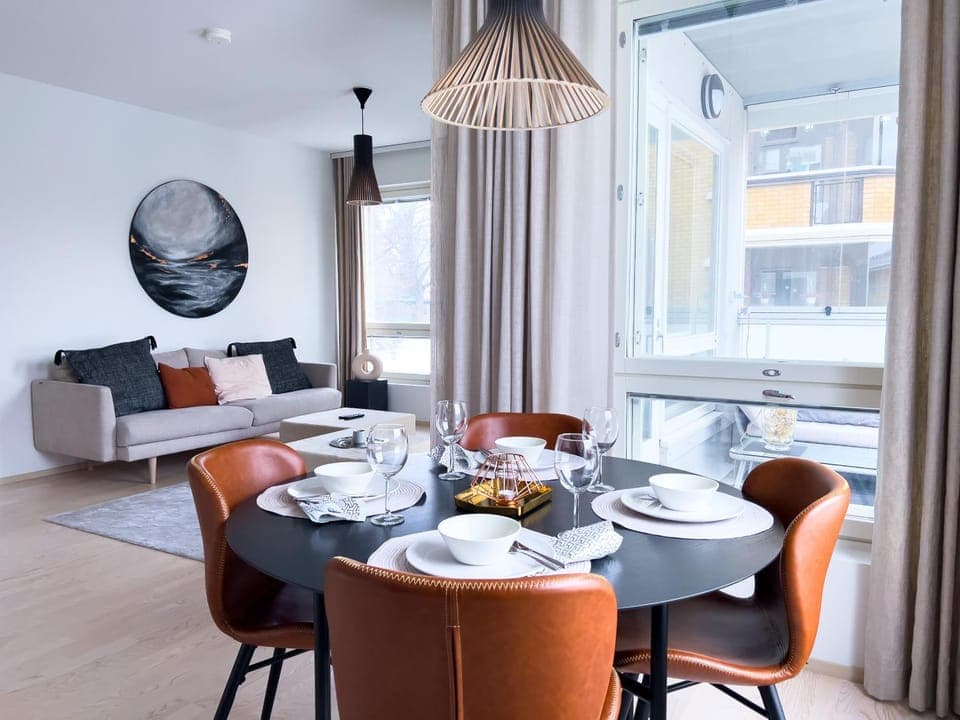 Living room, Decorative detail, Seating area, Dining area