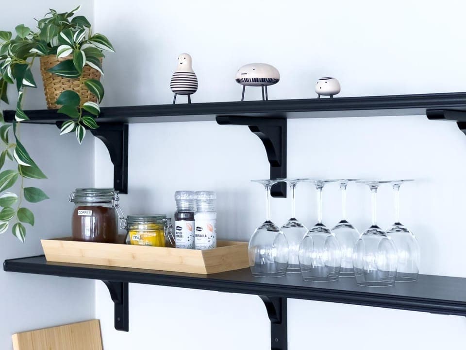 Coffee/tea facilities, Kitchen or kitchenette, Decorative detail