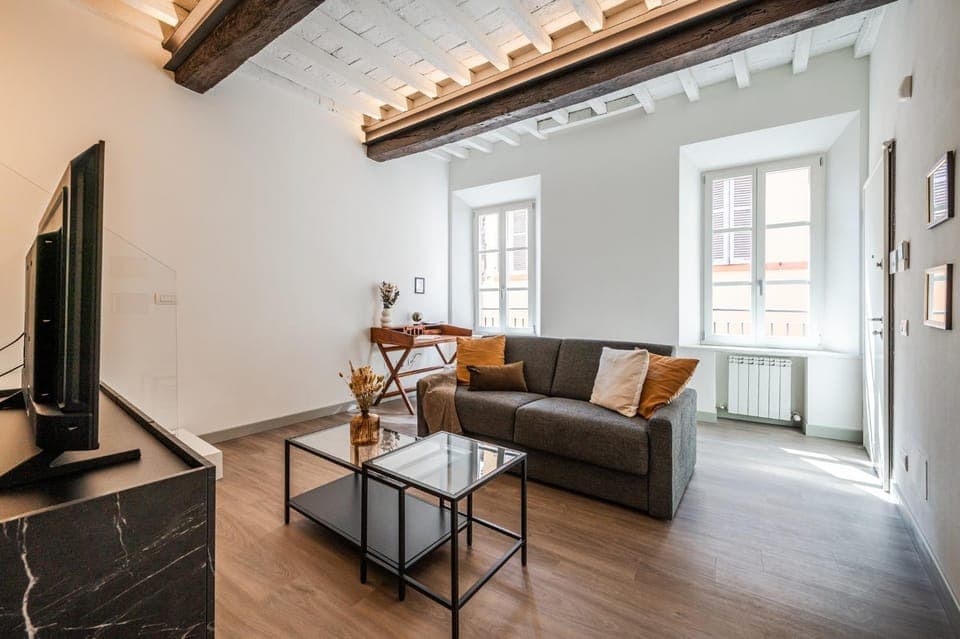 TV and multimedia, Living room, Seating area