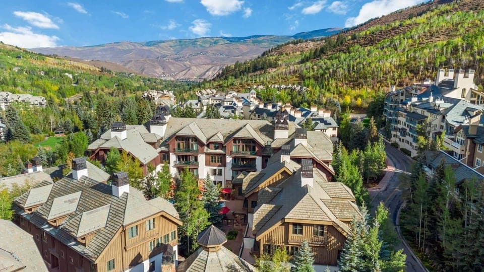 Villa Montane 215 by East West Hospitality Apartment in Beaver Creek