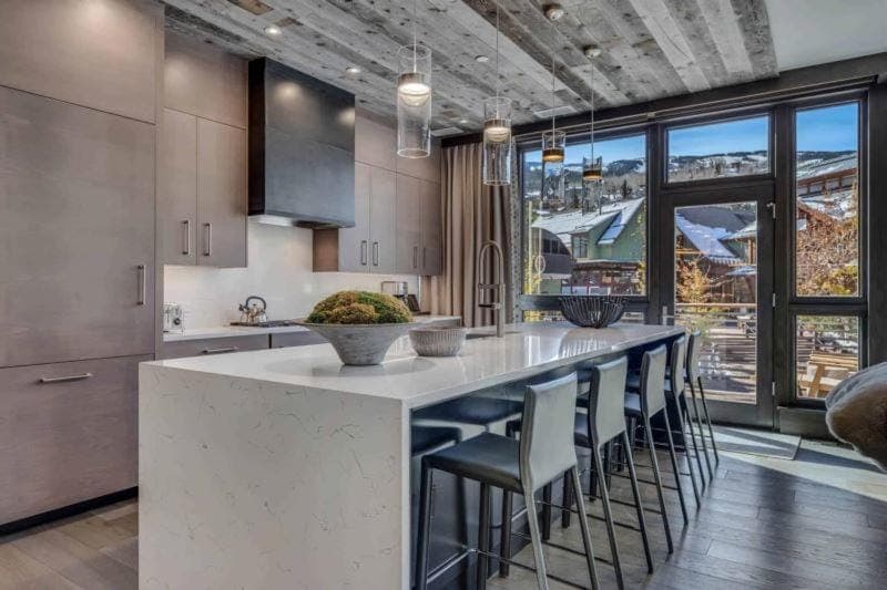 Lumin 02 by Snowmass Mountain Lodging Apartment in Snowmass Village