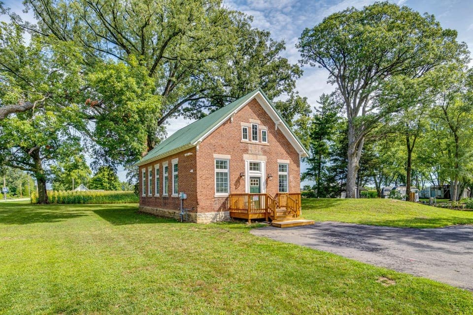 West Lafayette Home ~ 3 Mi to Purdue Campus! House in Wabash Township