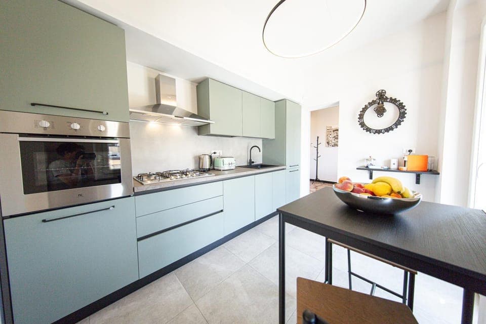 Kitchen or kitchenette, kitchen